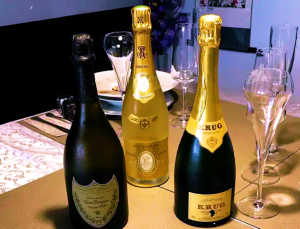 Read more about the article Top 5: As marcas de Champagne luxuosas mais vendidas no mundo em 2023